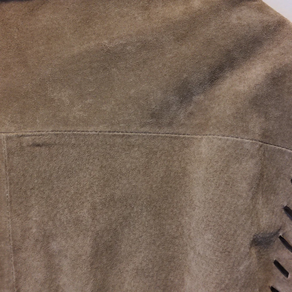 The Quacker Factory Women's Size 1X 100% Leather Western Horse Themed Shirt - Picture 11 of 15